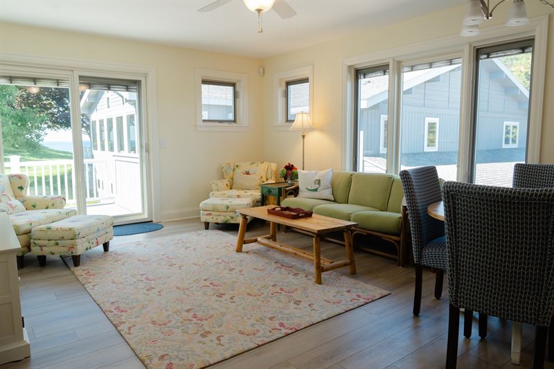 West suite living room